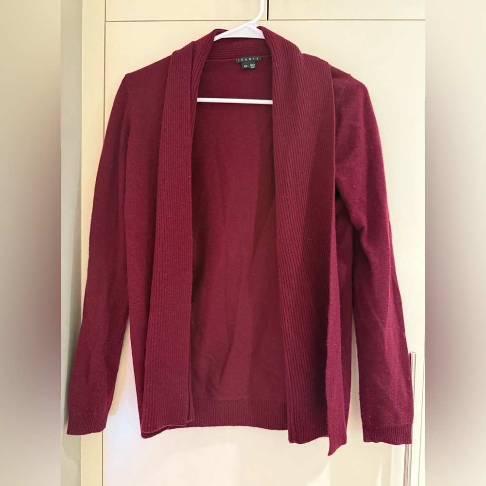 Theory Burgundy Cashmere Sweater size Small